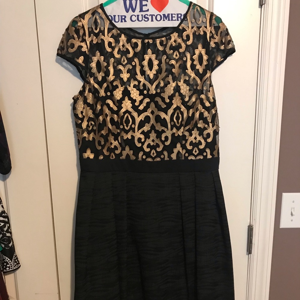Adrien Papell  Cocktail Dress